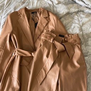 Caramel Faux Leather Trousers 👜